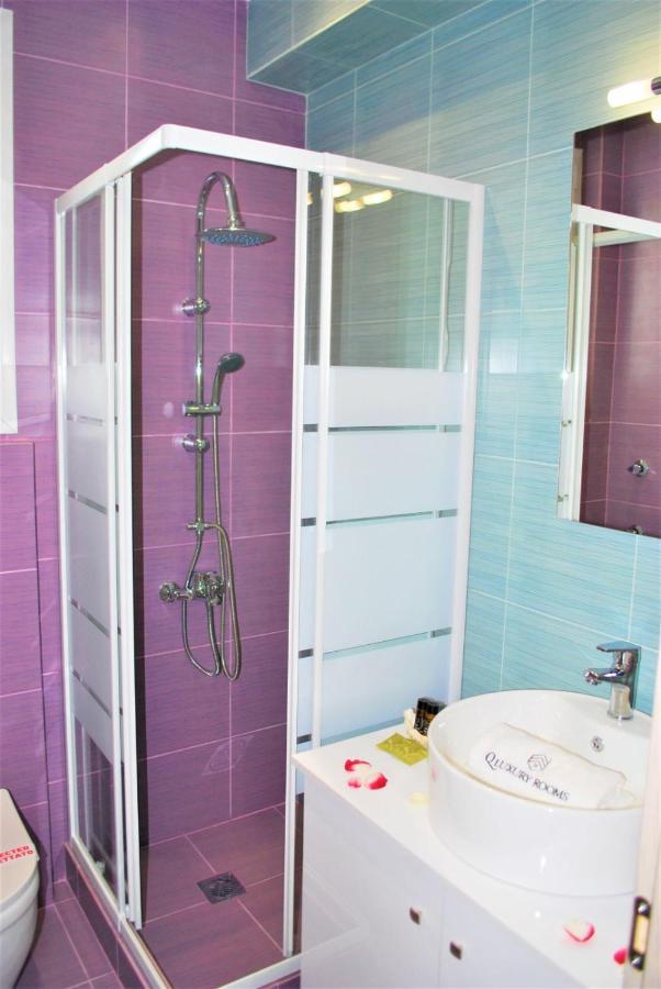 Q Luxury Rooms Paleros Exterior photo