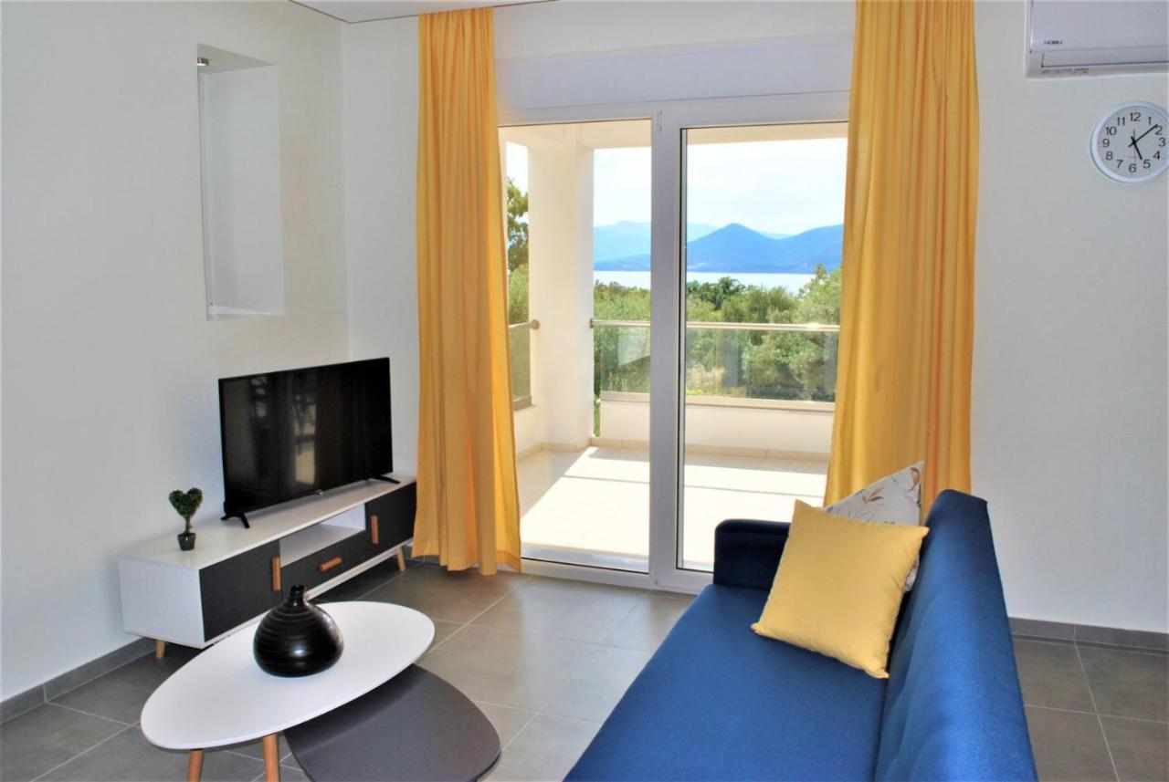 Q Luxury Rooms Paleros Exterior photo